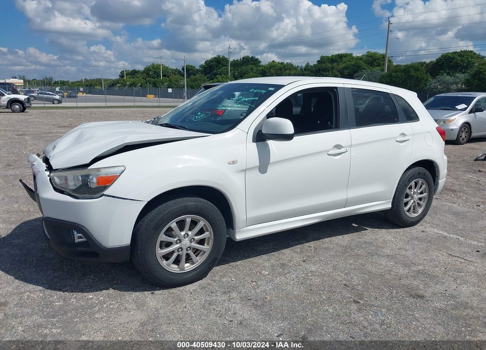 2011 MITSUBISHI OUTLANDER SPORT ES VIN: JA4AP3AU7BZ014568