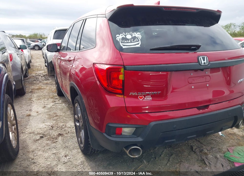 2023 HONDA PASSPORT AWD EX-L VIN: 5FNYF8H56PB009121