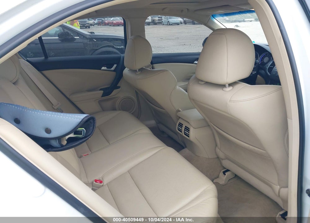 2013 ACURA TSX 2.4 VIN: JH4CU2F68DC008665