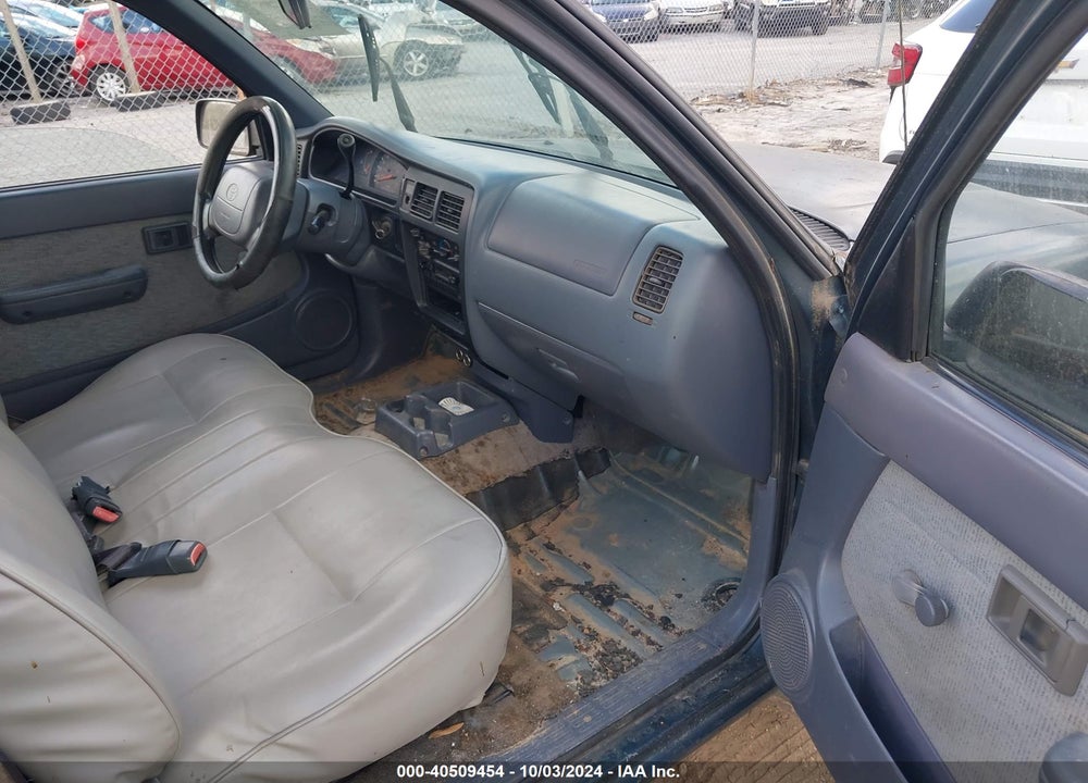 1998 TOYOTA TACOMA VIN: 4TANL42N1WZ045378