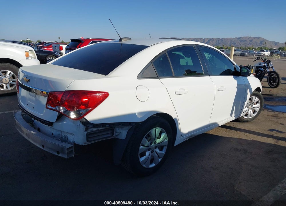 2016 CHEVROLET CRUZE LIMITED LS AUTO VIN: 1G1PC5SG2G7155334