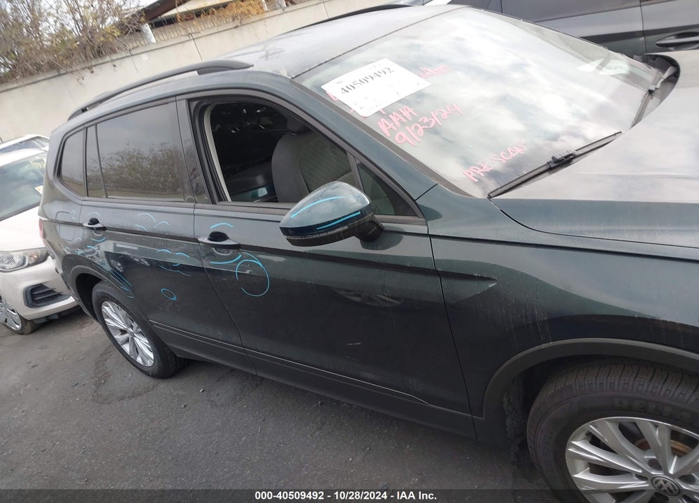 2019 VOLKSWAGEN TIGUAN 2.0T S VIN: 3VV1B7AX4KM083663