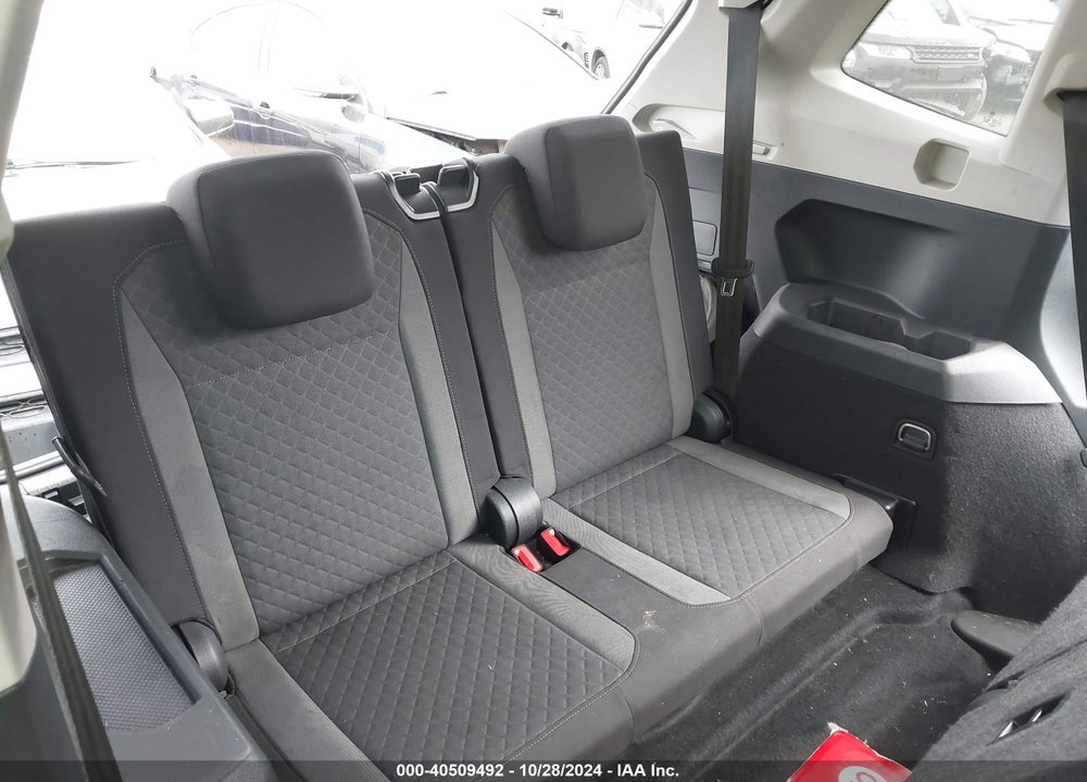 2019 VOLKSWAGEN TIGUAN 2.0T S VIN: 3VV1B7AX4KM083663