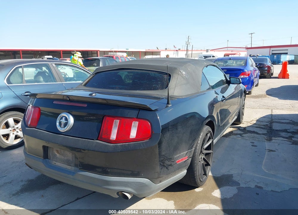 2011 FORD MUSTANG V6 PREMIUM VIN: 1ZVBP8EM8B5141612