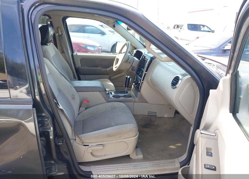 2007 FORD EXPLORER XLT VIN: 1FMEU73E17UA88744