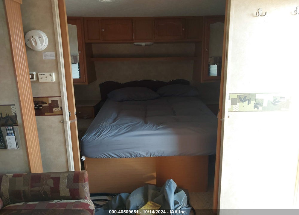 2008 DUTCHMAN FOUR WINDS EXPRESS LITE VIN: 47CTFEP218M433068