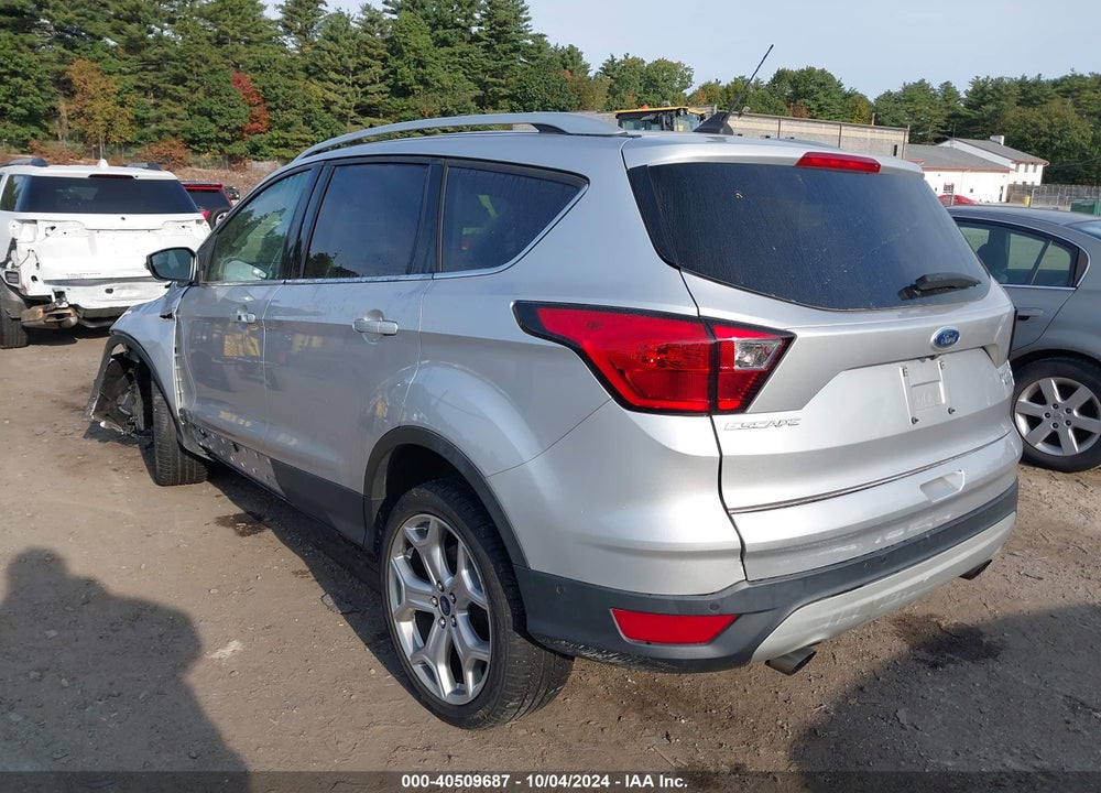 2019 FORD ESCAPE TITANIUM VIN: 1FMCU9J93KUC30934