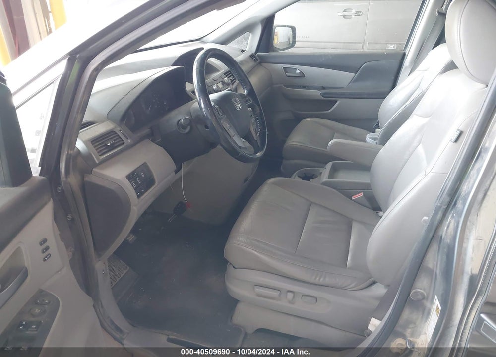 2011 HONDA ODYSSEY TOURING/TOURING ELITE VIN: 5FNRL5H96BB001897