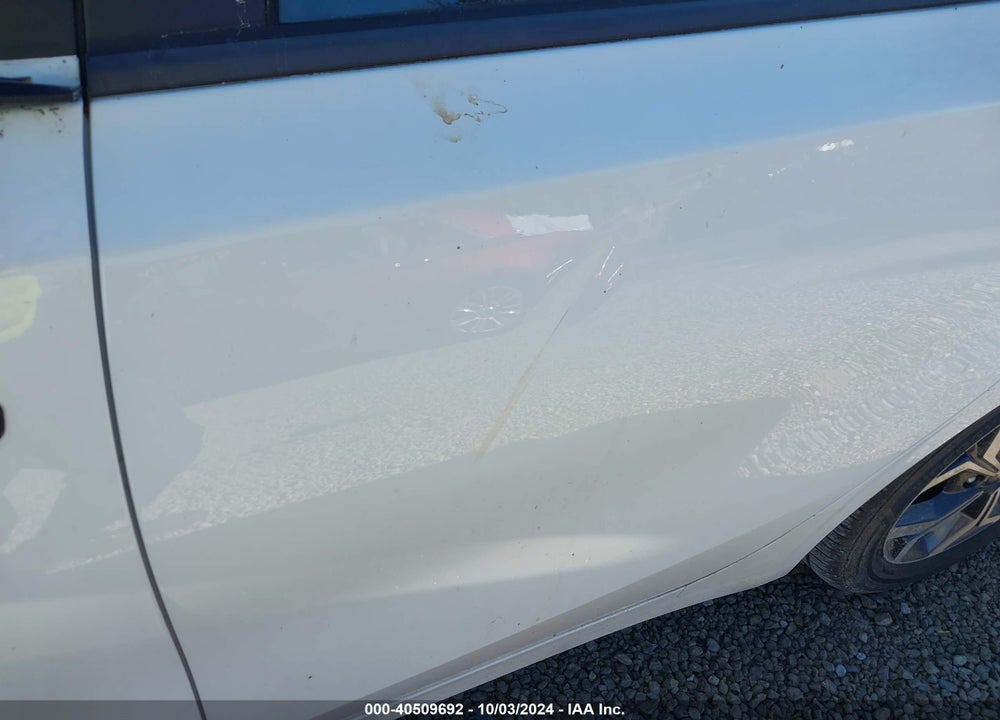 2019 KIA FORTE LXS VIN: 3KPF24AD5KE105351