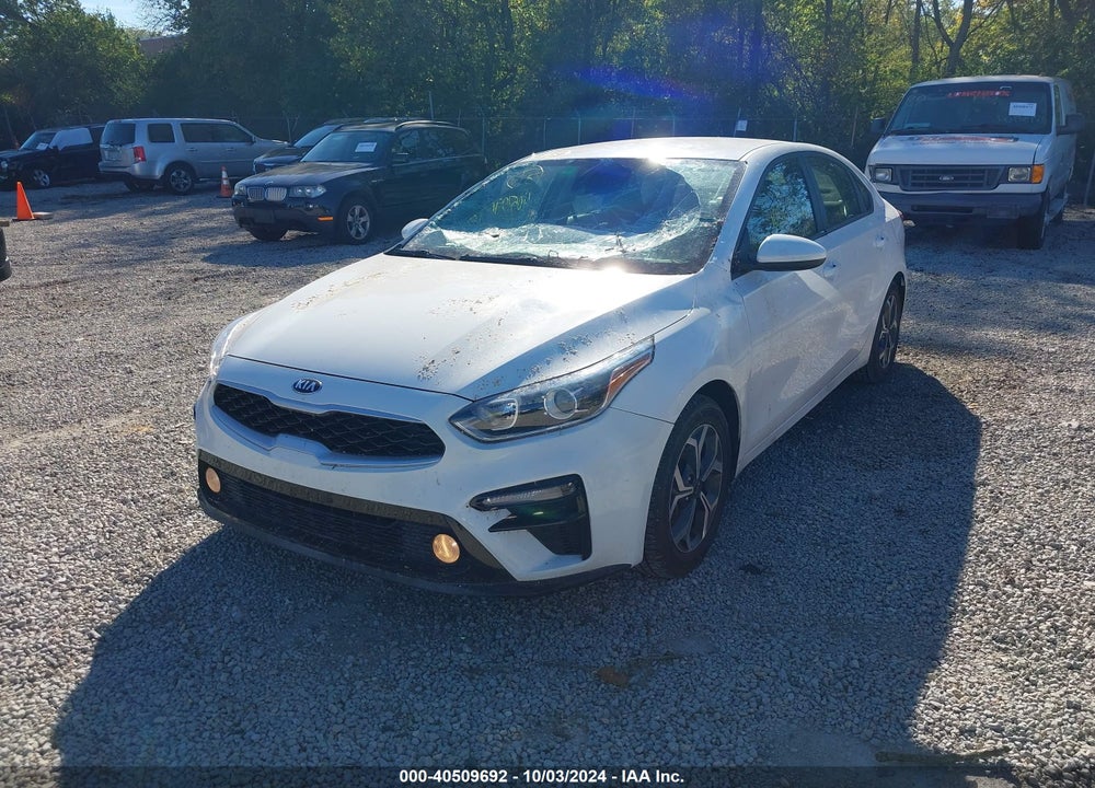 2019 KIA FORTE LXS VIN: 3KPF24AD5KE105351
