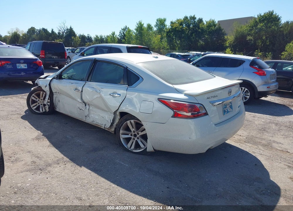 2014 NISSAN ALTIMA 2.5 SV VIN: 1N4AL3AP1EN234446