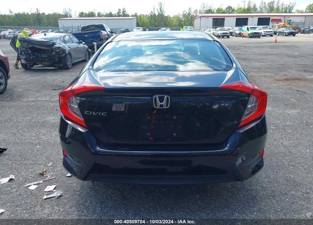 2018 HONDA CIVIC LX VIN: 2HGFC2F59JH551655