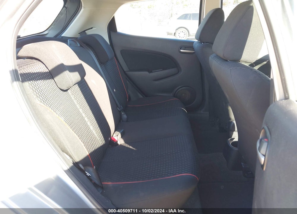 2011 MAZDA 2 TOURING VIN: JM1DE1HY4B0109566