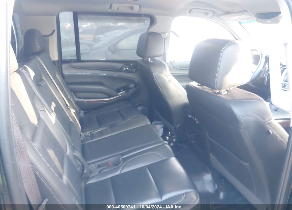 2017 CHEVROLET SUBURBAN LT VIN: 1GNSKHKC2HR224393