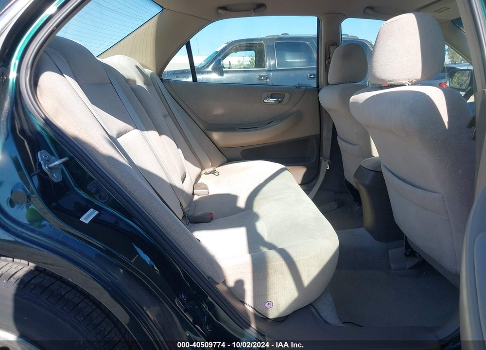 2001 HONDA ACCORD 2.3 LX VIN: JHMCG66511C006628