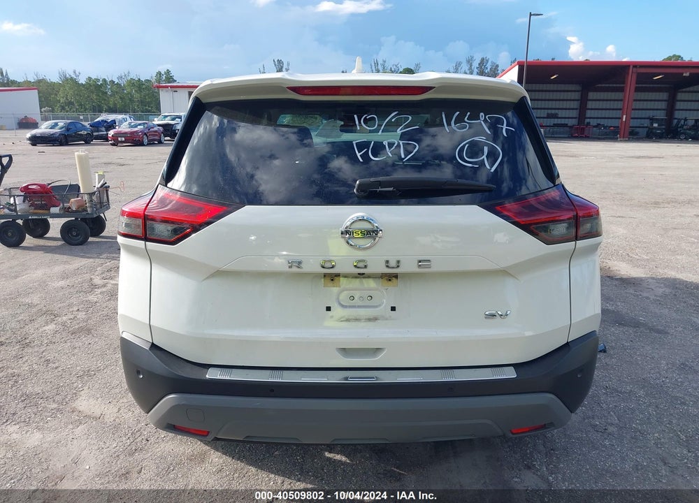2021 NISSAN ROGUE SV FWD VIN: JN8AT3BA1MW011647