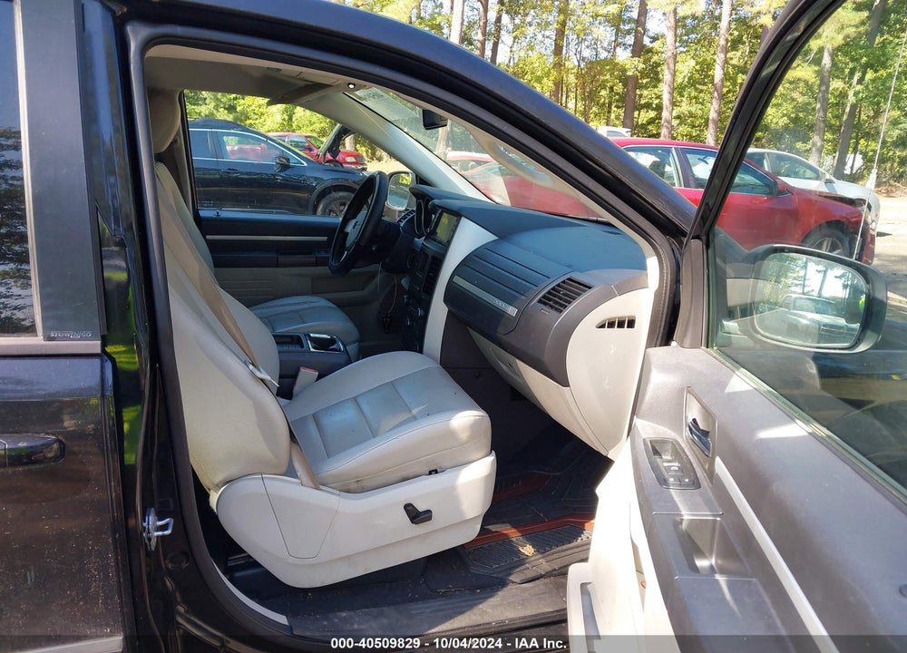 2008 DODGE GRAND CARAVAN SXT VIN: 2D8HN54X78R829188