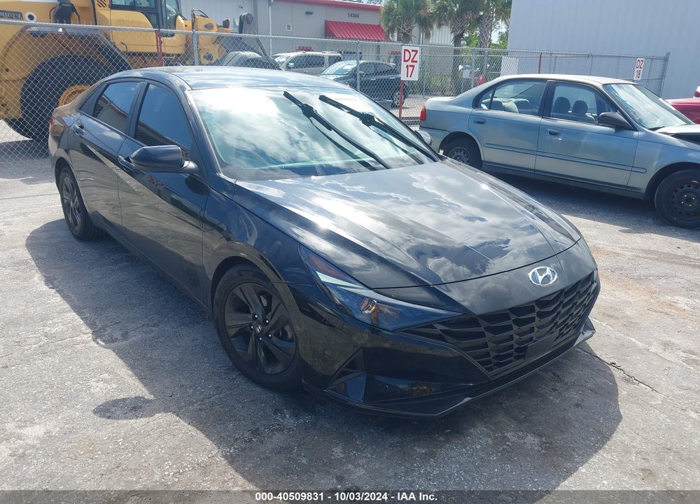 2022 HYUNDAI ELANTRA SEL VIN: KMHLS4AG4NU342914