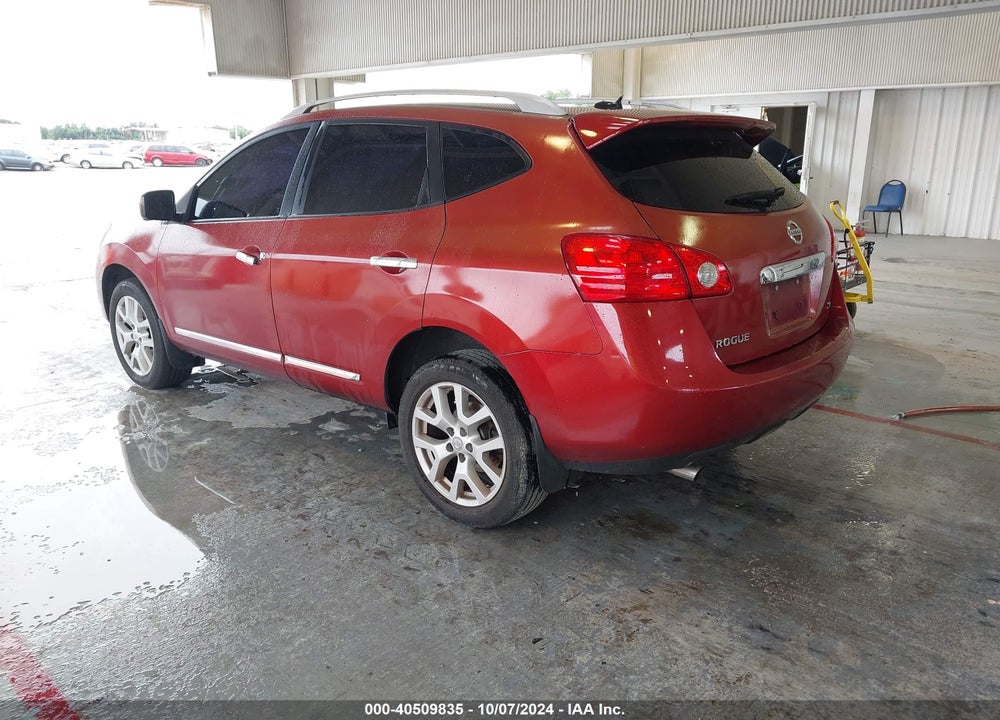 2013 NISSAN ROGUE SV W/SL PKG VIN: JN8AS5MT6DW512417