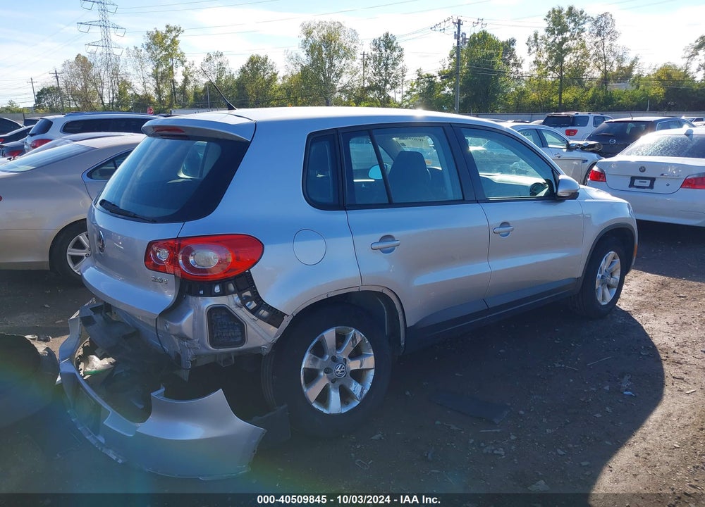 2009 VOLKSWAGEN TIGUAN S/SE/SEL VIN: WVGAV75N89W002040