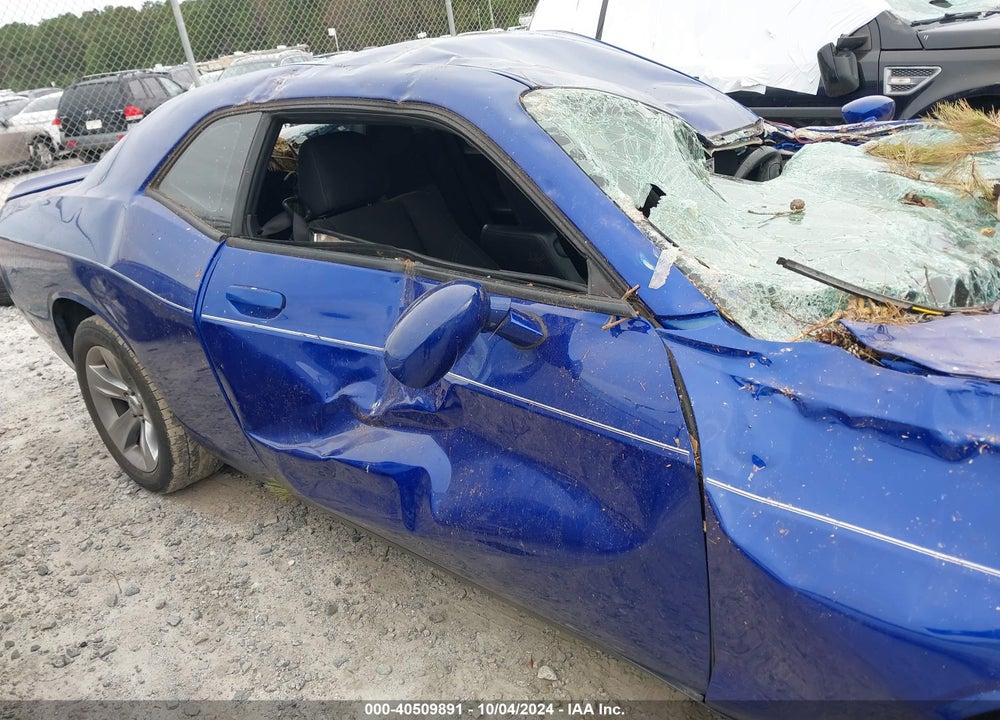 2019 DODGE CHALLENGER SXT VIN: 2C3CDZAG5KH530288