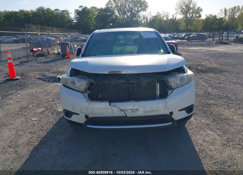 2013 TOYOTA HIGHLANDER BASE V6 VIN: 5TDBK3EH6DS184687