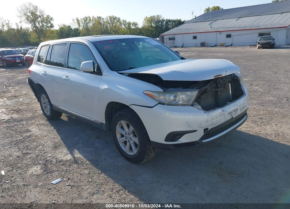 2013 TOYOTA HIGHLANDER BASE V6 VIN: 5TDBK3EH6DS184687