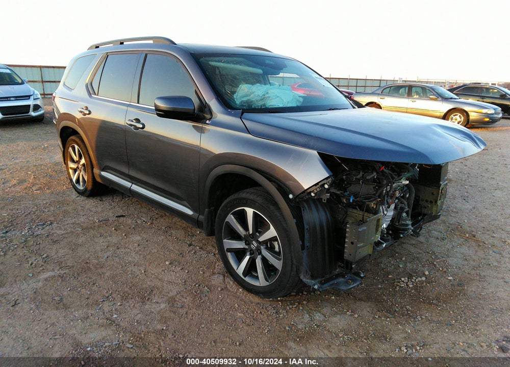 2024 HONDA PILOT TOURING VIN: 5FNYG2H71RB000583