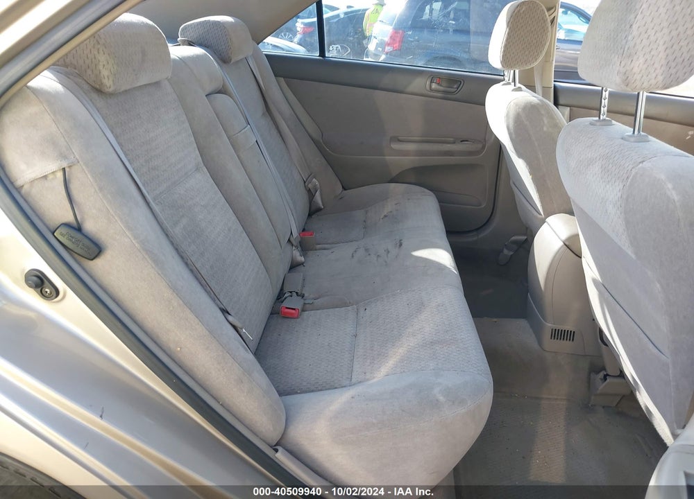 2002 TOYOTA CAMRY LE VIN: JTDBE32K920114060