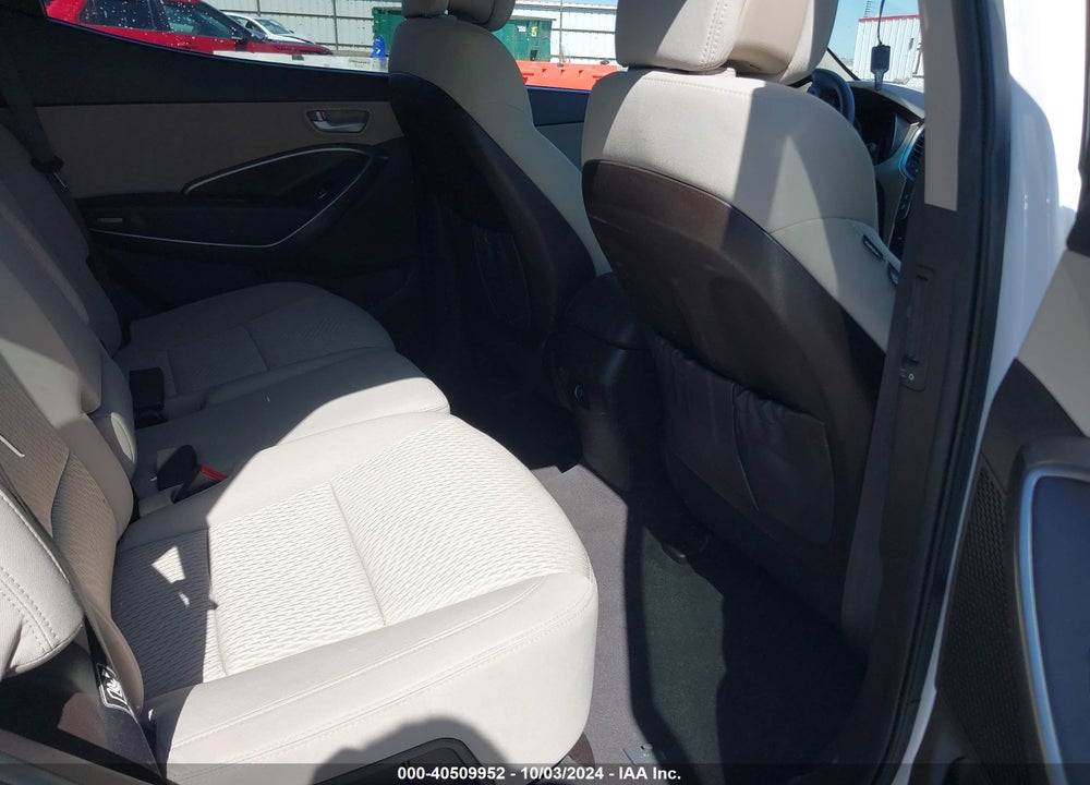 2017 HYUNDAI SANTA FE SPORT 2.4L VIN: 5NMZU3LB6HH007864