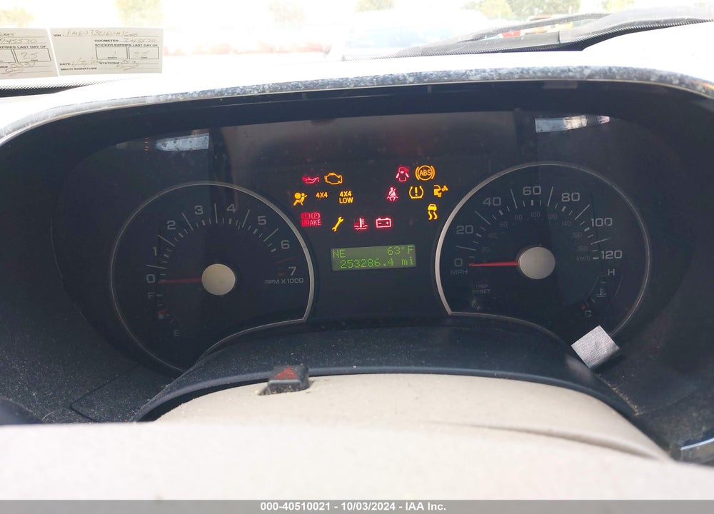 2006 FORD EXPLORER XLT VIN: 1FMEU73E16UA16005