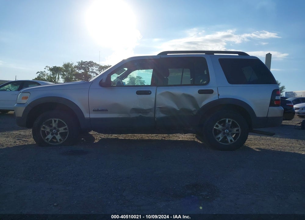 2006 FORD EXPLORER XLT VIN: 1FMEU73E16UA16005