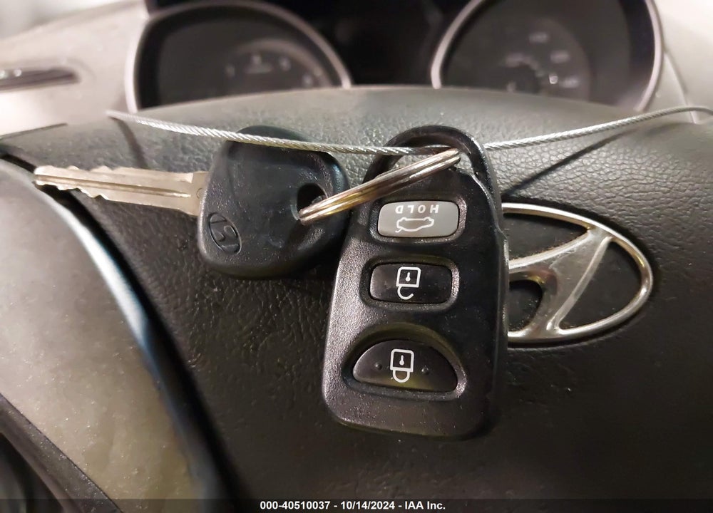 2013 HYUNDAI ELANTRA GLS VIN: 5NPDH4AE3DH362554