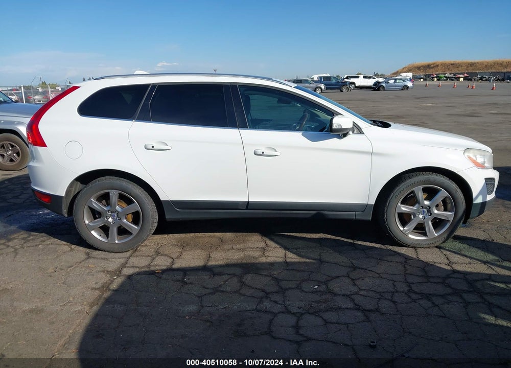 2013 VOLVO XC60 T6/T6 PLATINUM/T6 PREMIER PLUS/T6 R-DESIGN/T6 R-DESIGN PLATINUM/T6 R-DESIGN PREMIER PLUS VIN: YV4902DZ5D2383419