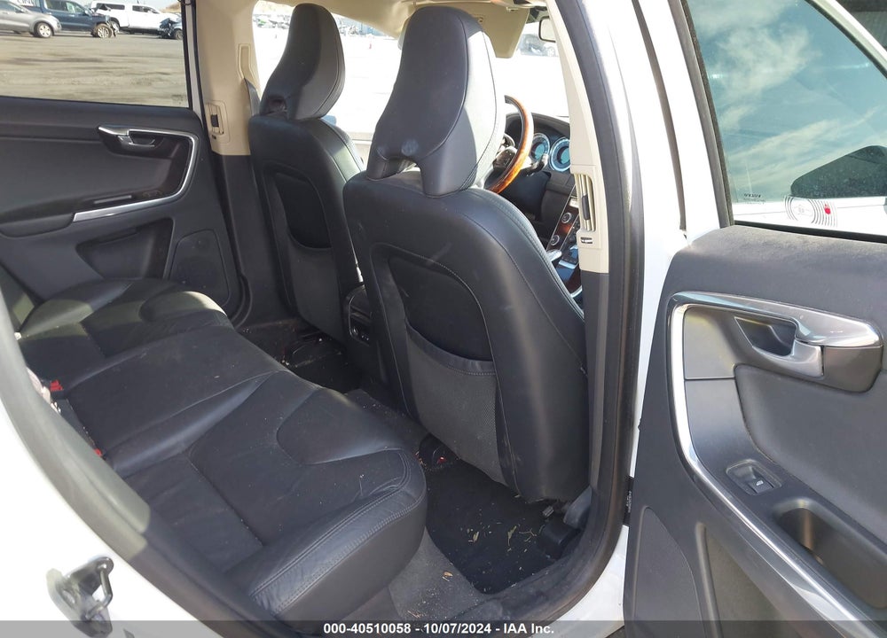 2013 VOLVO XC60 T6/T6 PLATINUM/T6 PREMIER PLUS/T6 R-DESIGN/T6 R-DESIGN PLATINUM/T6 R-DESIGN PREMIER PLUS VIN: YV4902DZ5D2383419