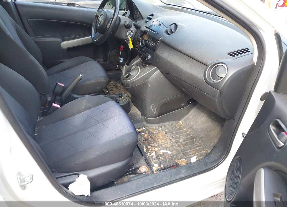 2011 MAZDA 2 SPORT VIN: JM1DE1HZ8B0118974