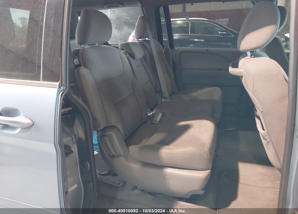 2010 HONDA ODYSSEY EX VIN: 5FNRL3H41AB075123