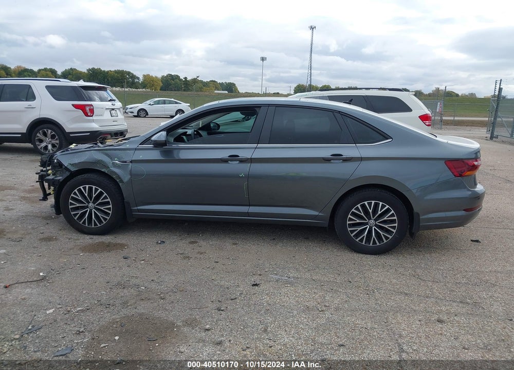 2019 VOLKSWAGEN JETTA 1.4T SEL VIN: 3VWE57BU2KM094623