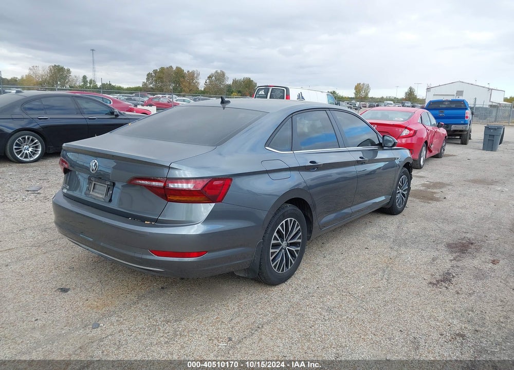 2019 VOLKSWAGEN JETTA 1.4T SEL VIN: 3VWE57BU2KM094623