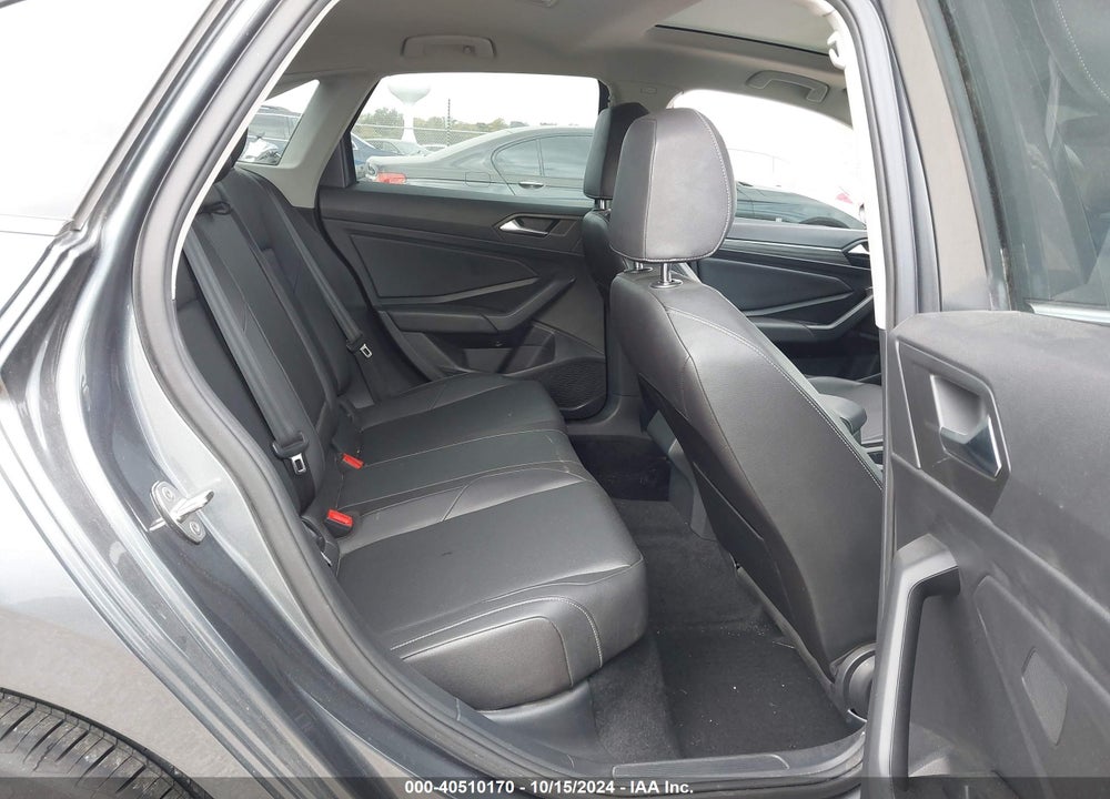 2019 VOLKSWAGEN JETTA 1.4T SEL VIN: 3VWE57BU2KM094623