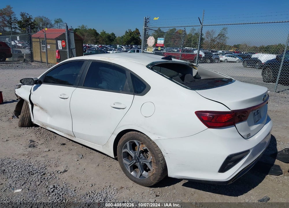 2021 KIA FORTE LXS VIN: 3KPF24AD1ME363238