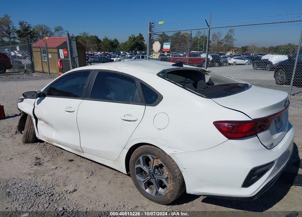 2021 KIA FORTE LXS VIN: 3KPF24AD1ME363238