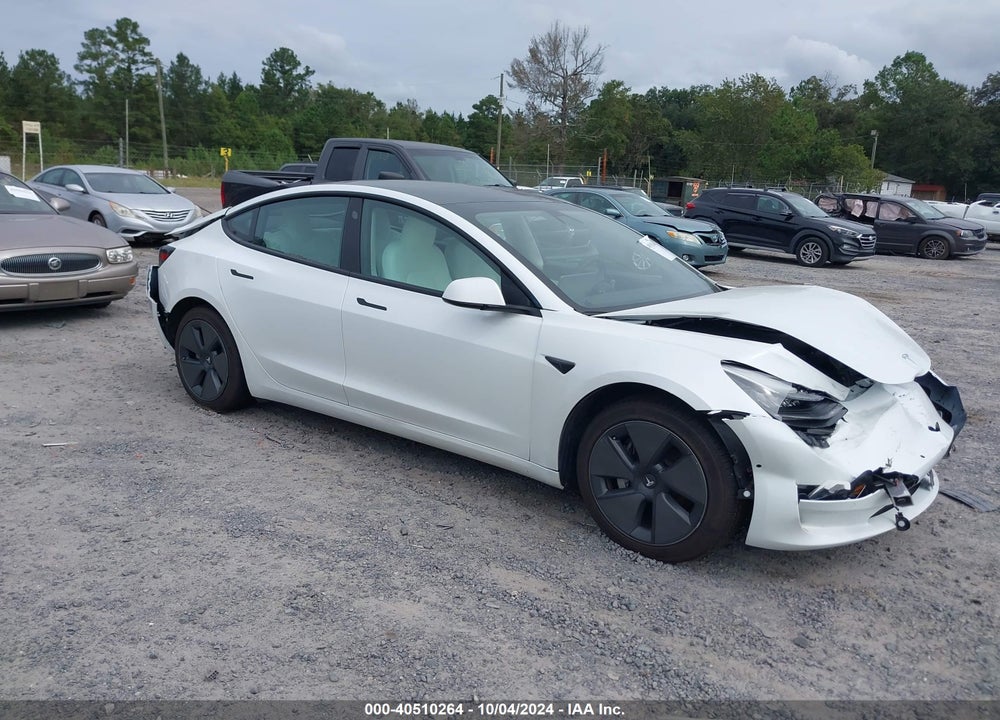 2021 TESLA MODEL 3 STANDARD RANGE PLUS REAR-WHEEL DRIVE VIN: 5YJ3E1EA1MF853715