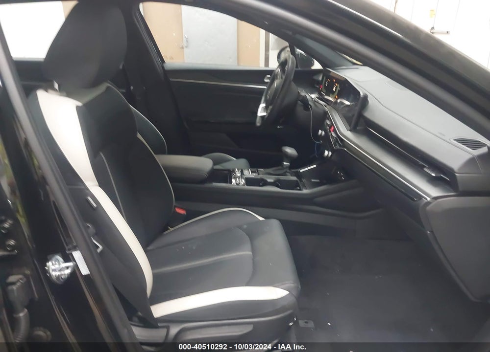 2025 KIA K5 GT LINE VIN: KNAG64J70S5289979