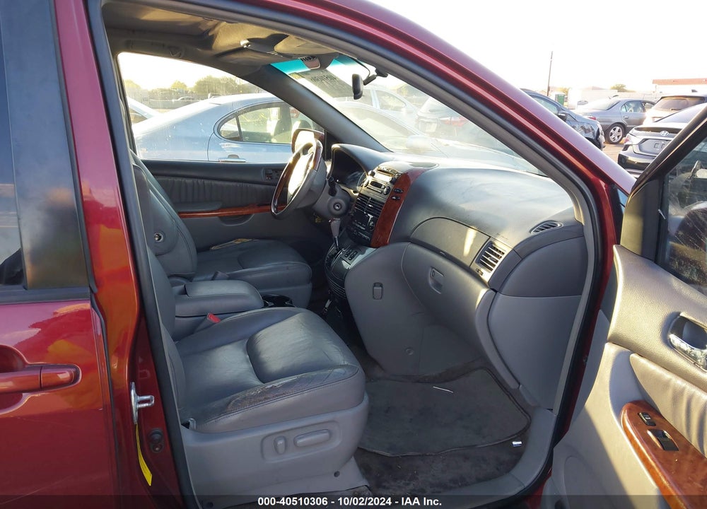 2005 TOYOTA SIENNA XLE LIMITED VIN: 5TDZA22C05S250964