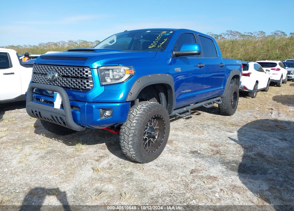 2018 TOYOTA TUNDRA SR5 5.7L V8 VIN: 5TFDW5F13JX705753