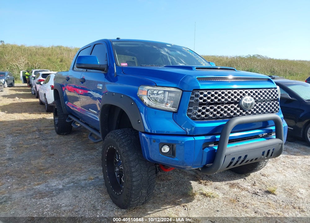 2018 TOYOTA TUNDRA SR5 5.7L V8 VIN: 5TFDW5F13JX705753