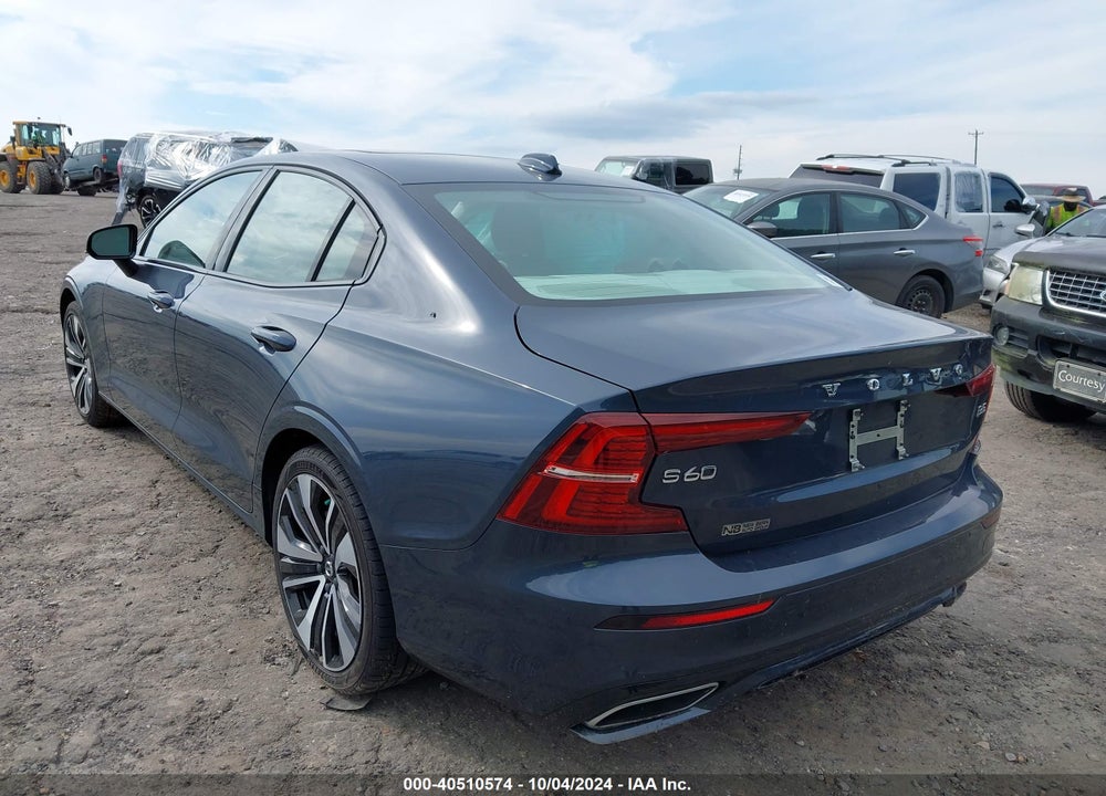 2022 VOLVO S60 B5 MOMENTUM VIN: 7JRL12FZ6NG165160