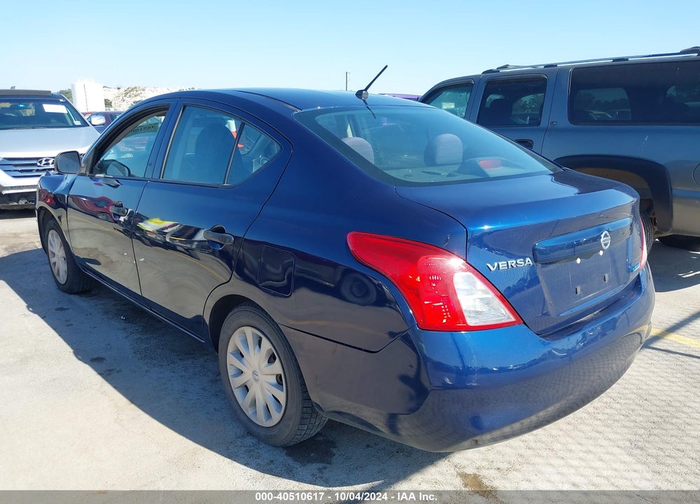 2014 NISSAN VERSA 1.6 S+ VIN: 3N1CN7AP8EL824456