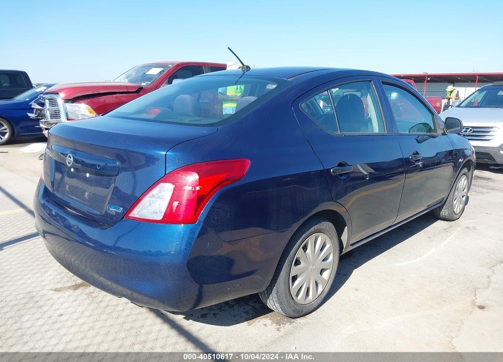 2014 NISSAN VERSA 1.6 S+ VIN: 3N1CN7AP8EL824456
